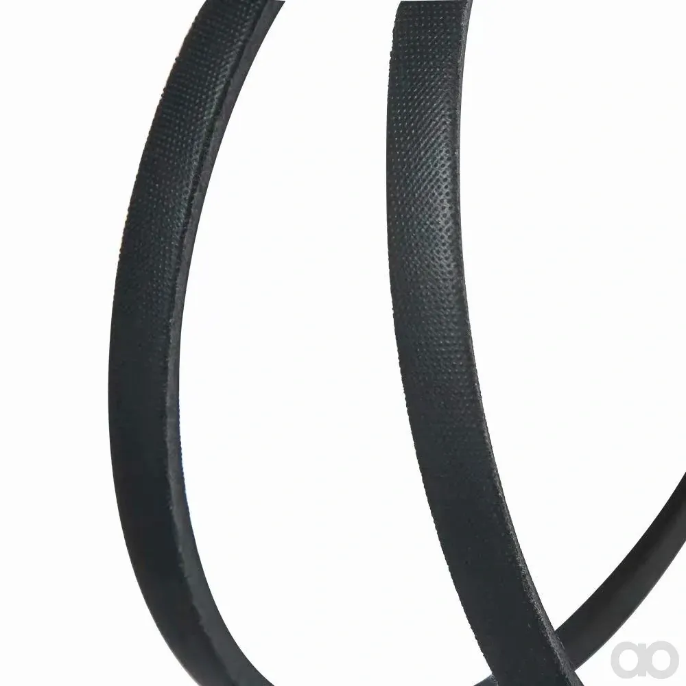 John Deere - M95121 - Mower Drive V-Belt, Effective Length 1113 mm (44 inch)