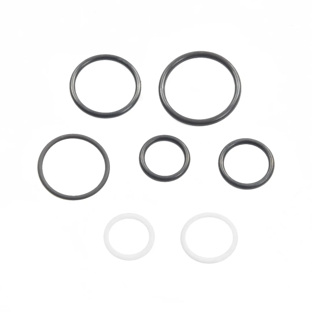 AGCO - FCF411150600010 - Massey Ferguson Seal Kit
