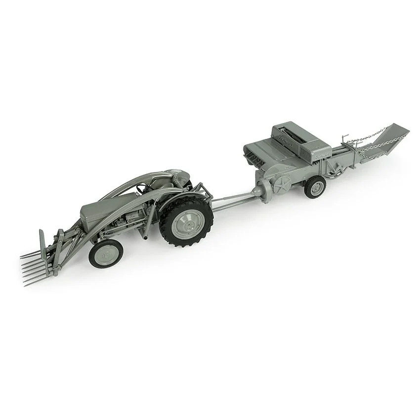 Agco - X993041805378 - Model Massey Ferguson Tea 20 With F12 Baler in Scale 1:32 - Limited Edition
