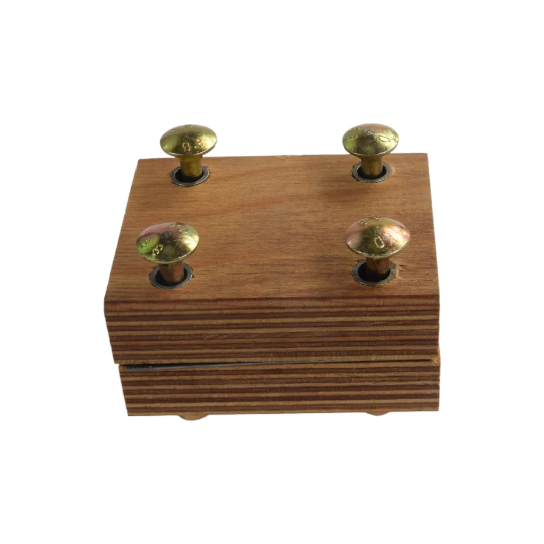 Claas - CL0006785220 - Wooden Shaker Bushing 40 Mm