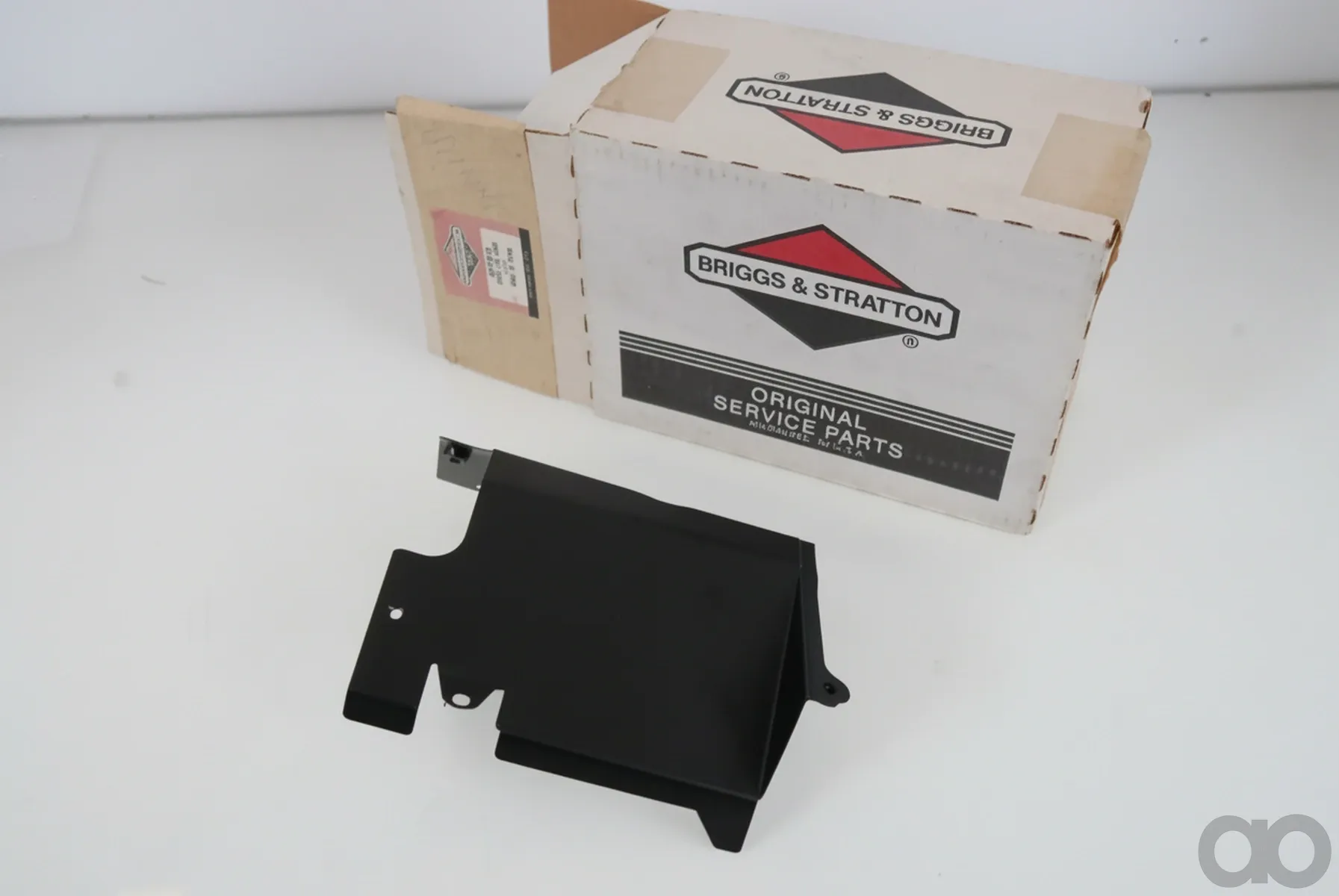 Briggs and Stratton - 497233 - Cover