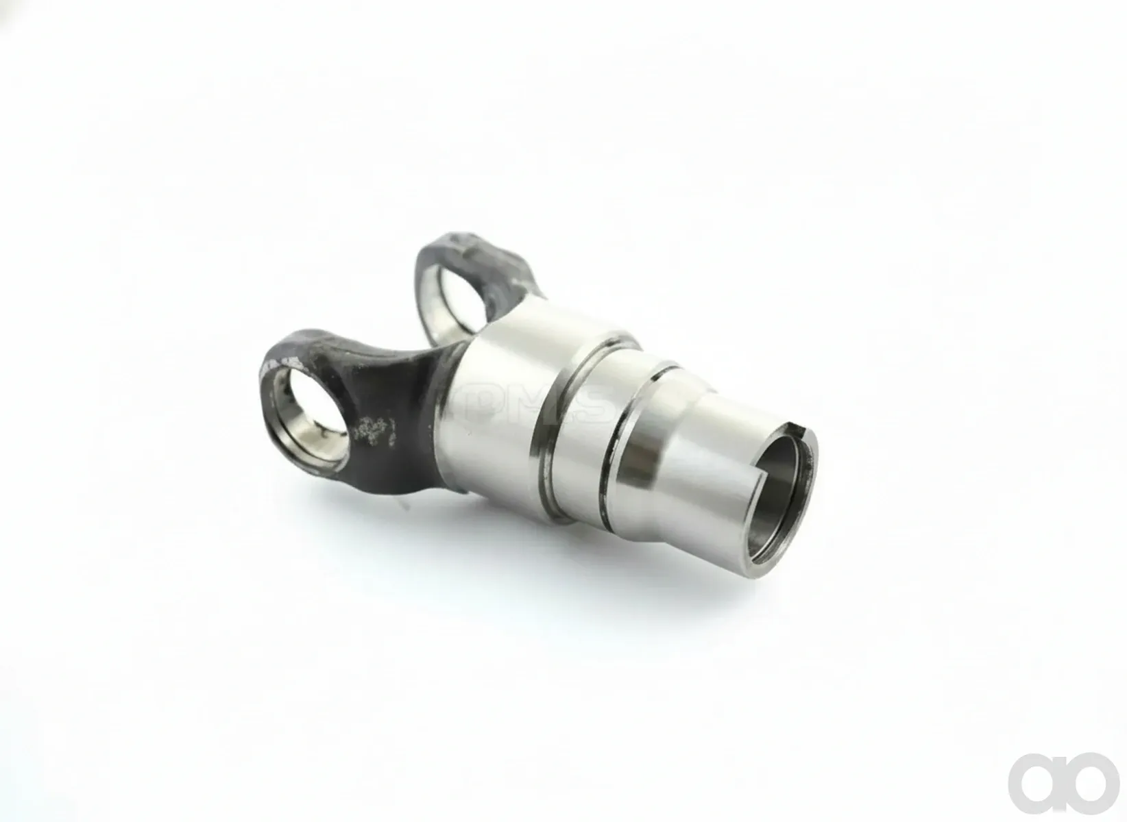 Case IH - 325319A1 - TRANSMISSION SLEEVE