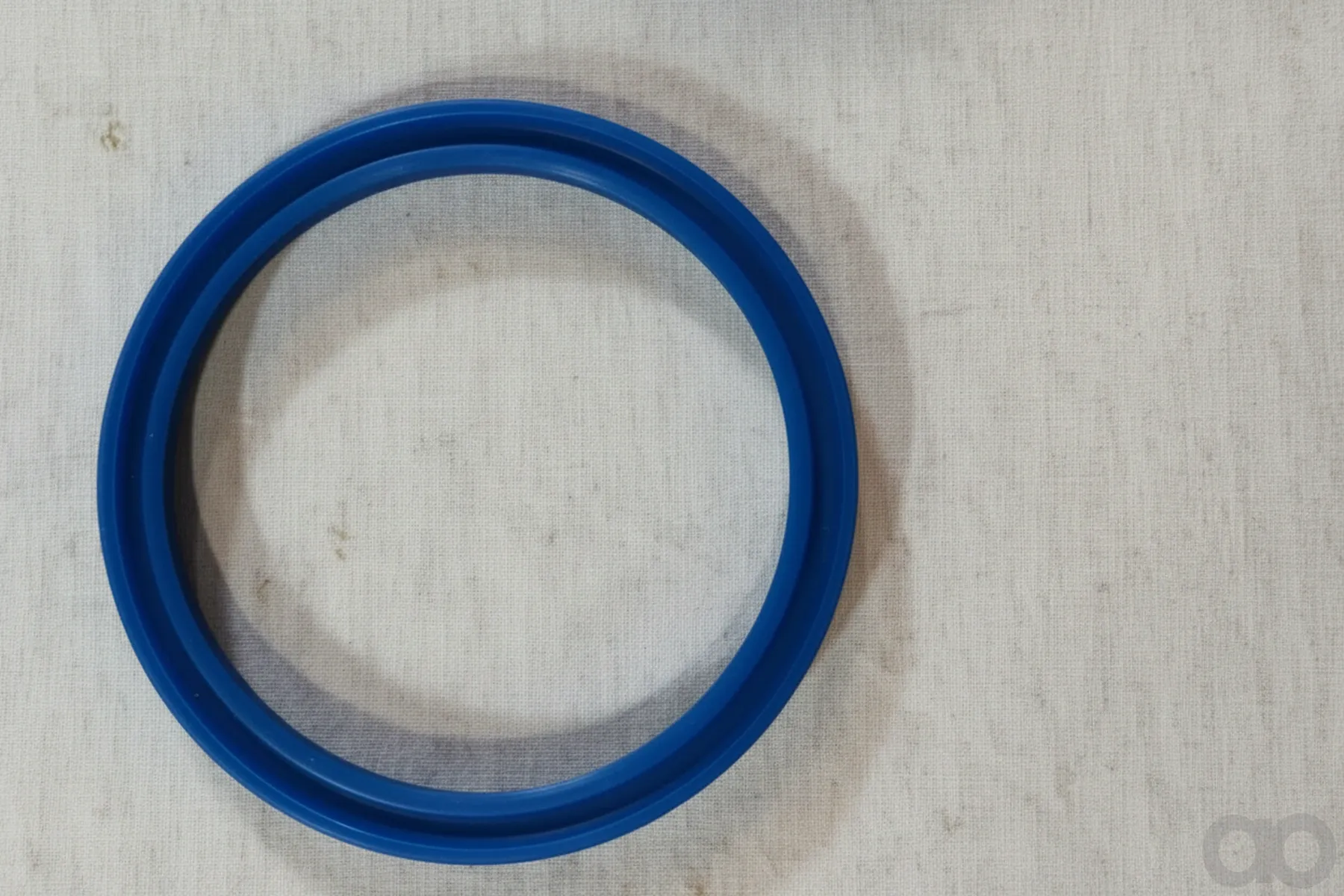 Case IH - 432001A1 - Gasket