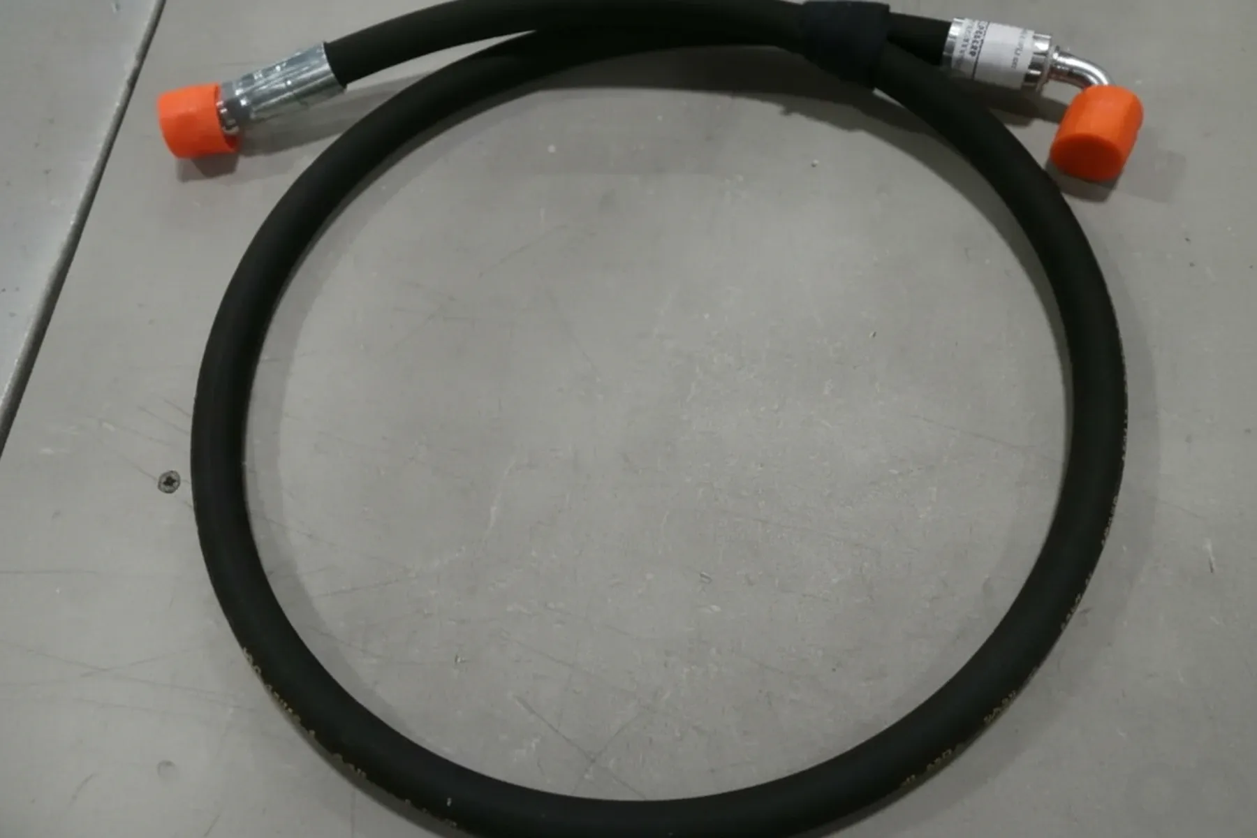 Case IH - 48196477 - Hydraulic hose (48196477)