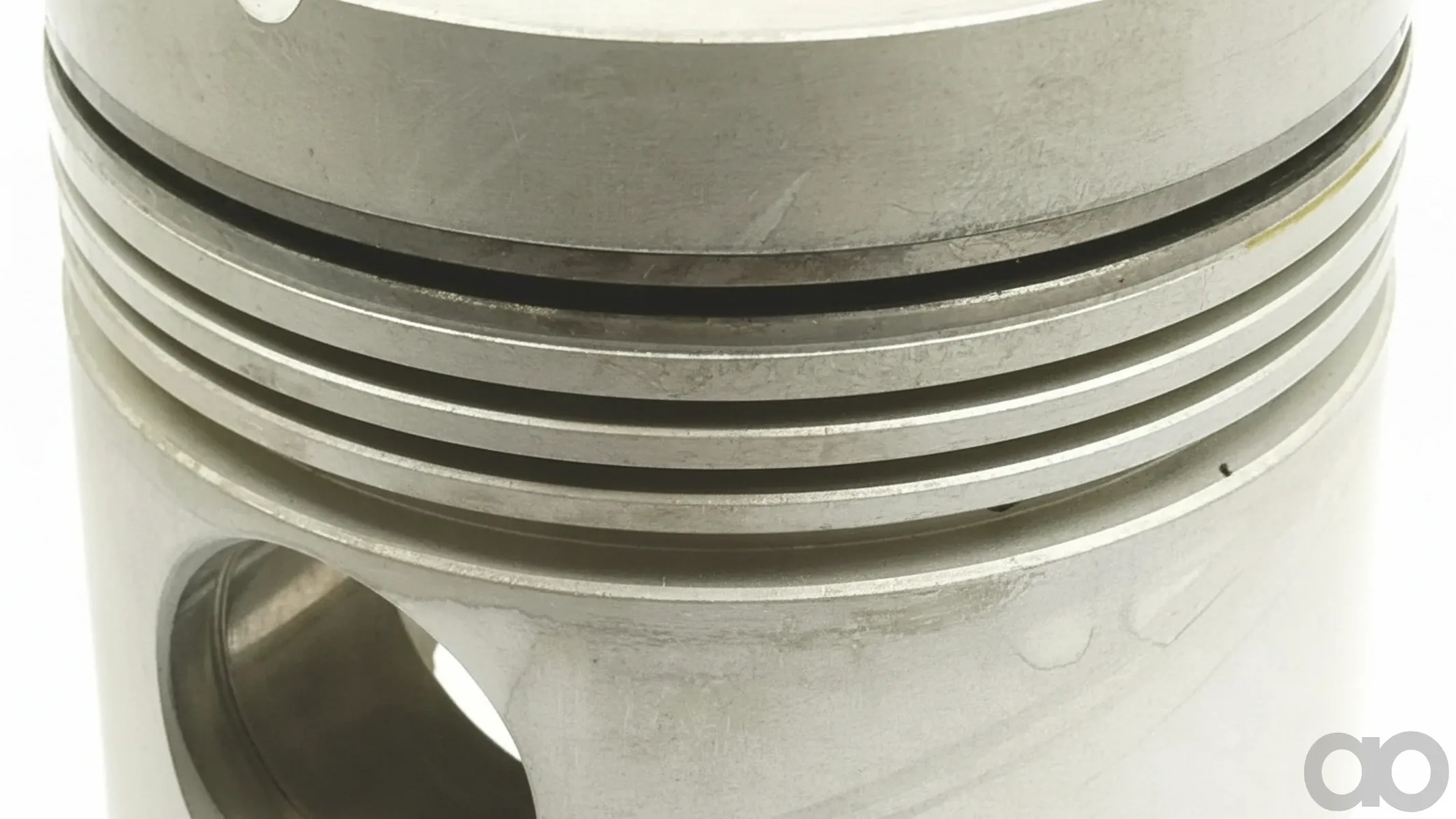 Case IH - 81877564GV - Piston and Ring Set