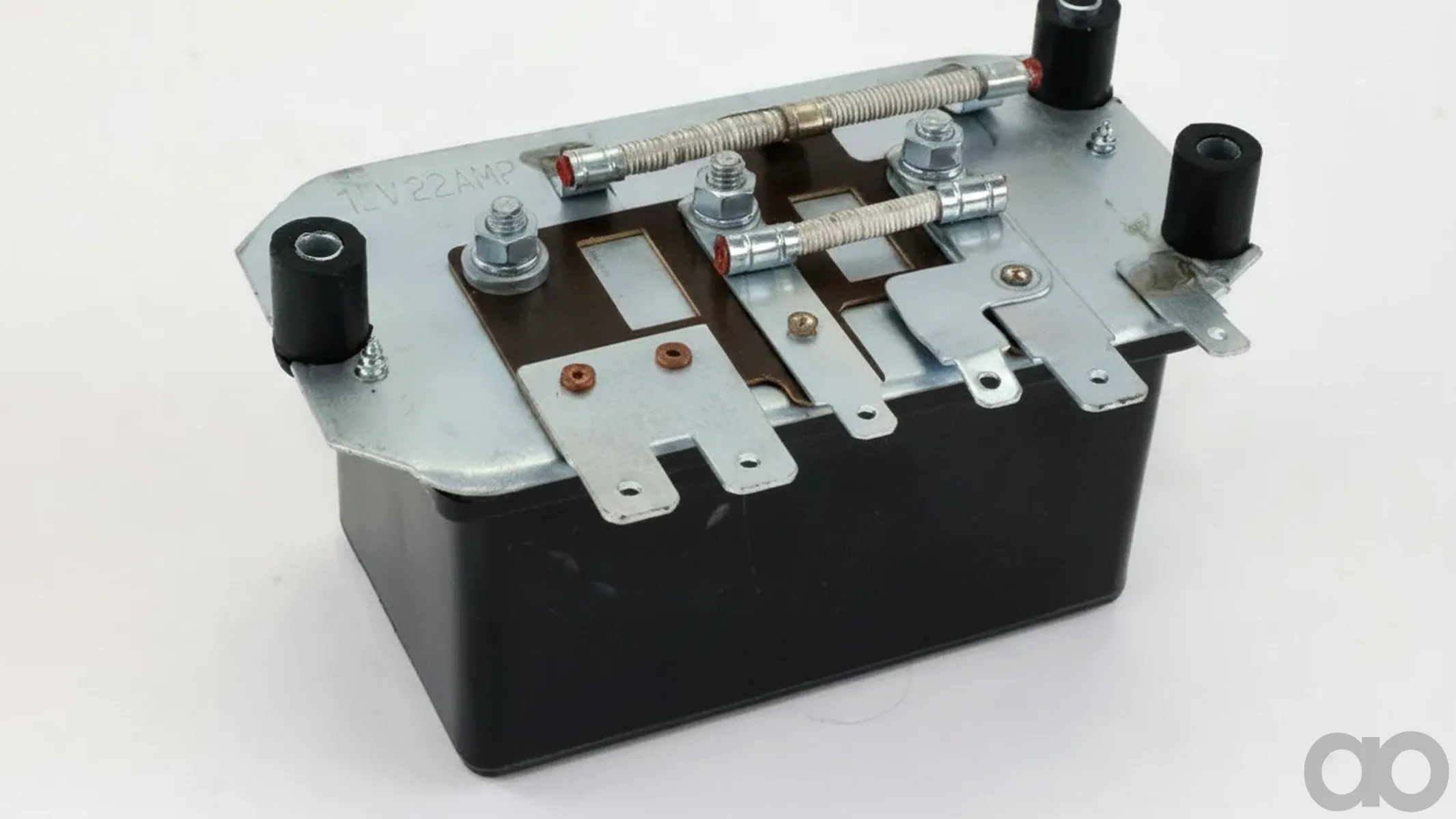 Case IH - 82847719 - Voltage Regulator