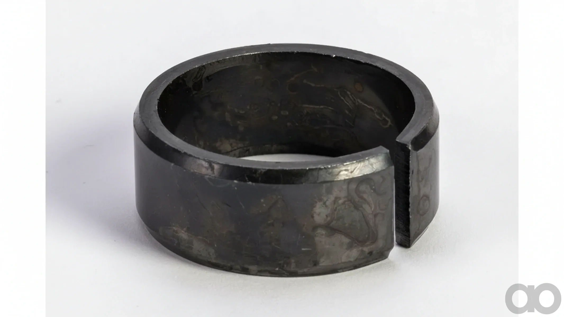 Case IH - 84239340 - Bushing