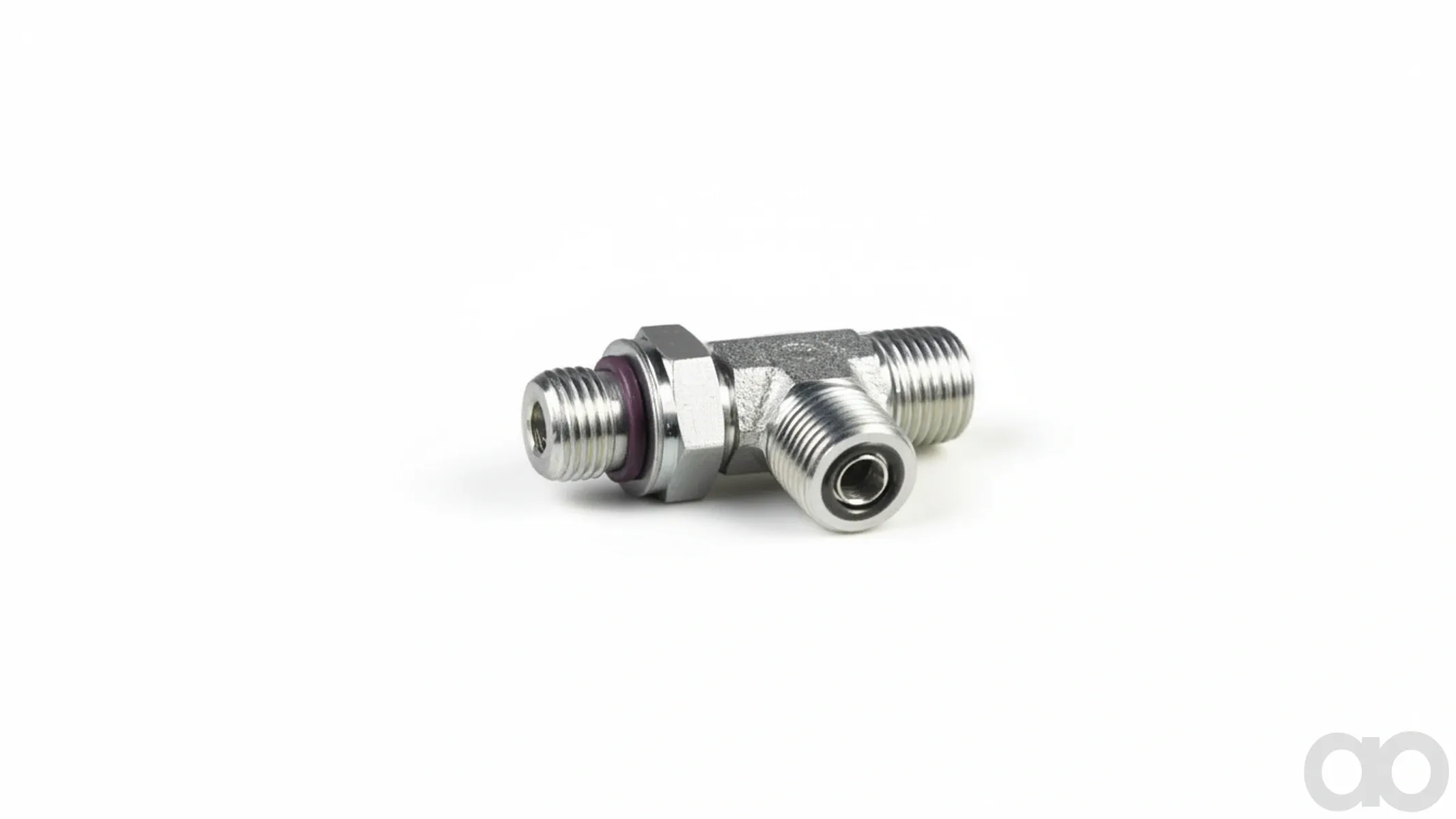 Case IH - 86579701 - T-Fitting