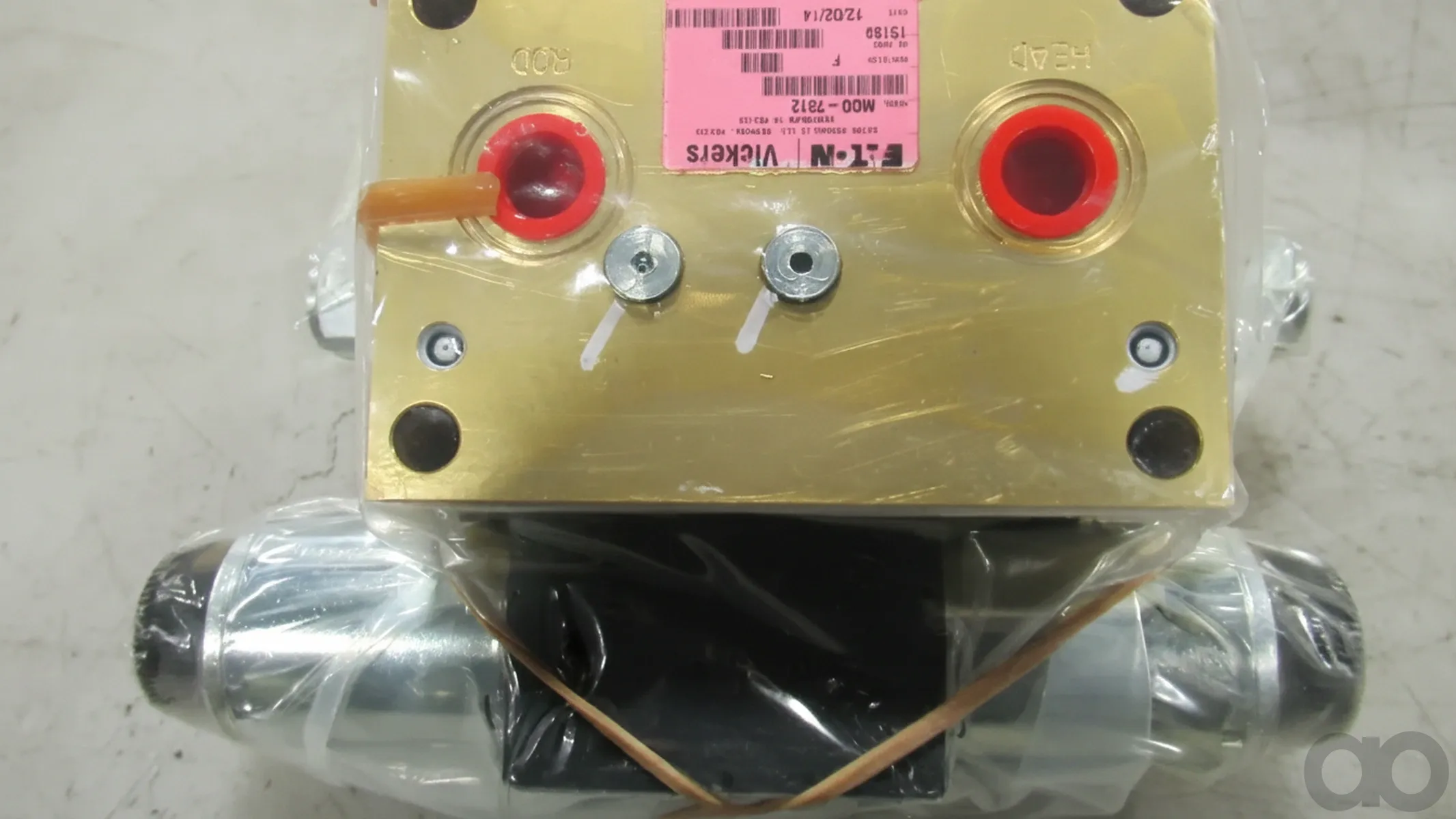Case IH - 86995690 - Control Valve