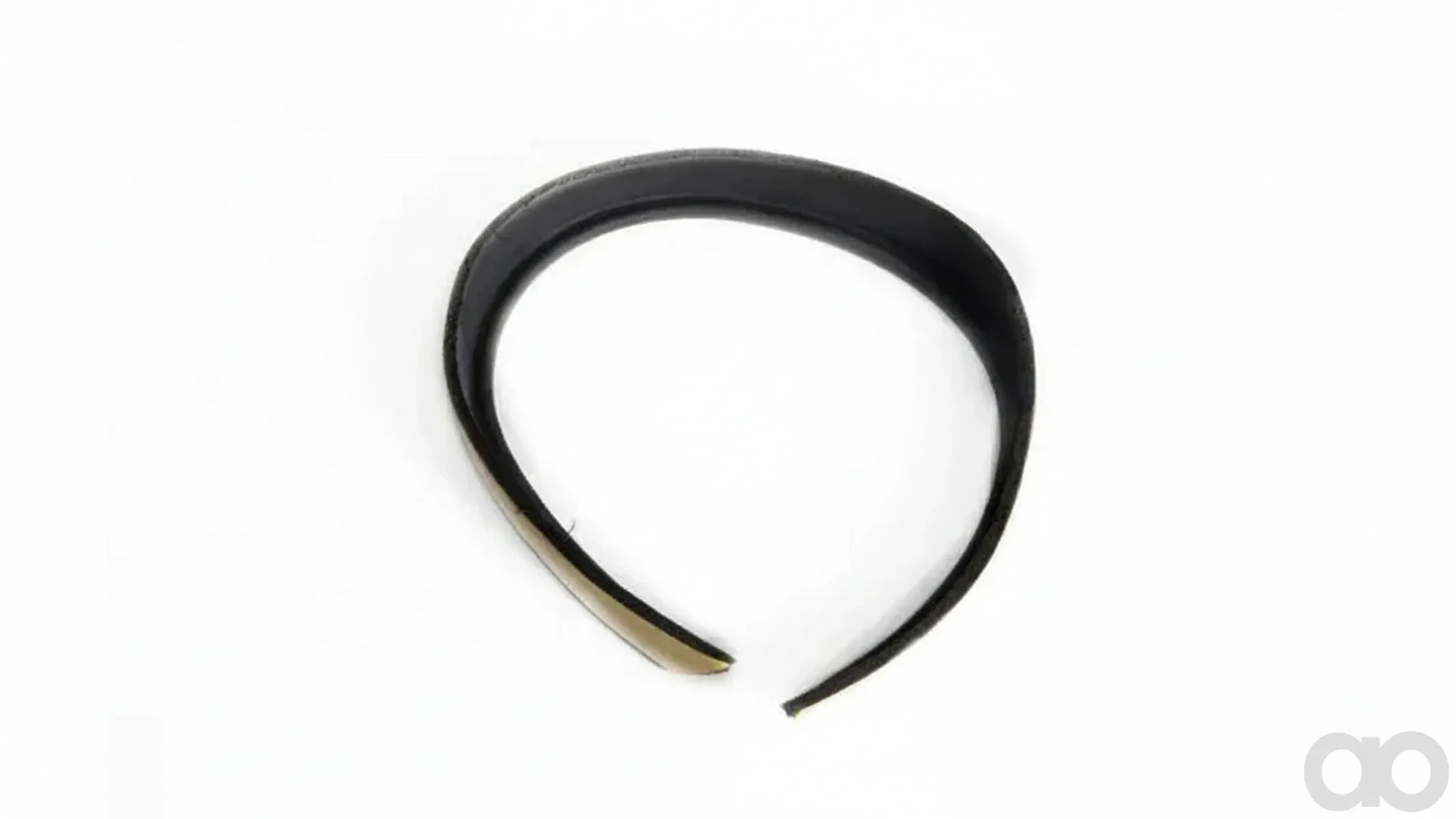 Case IH - 87394269 - Rubber Seal - 465 mm L x 21.6 mm W x 3.2 mm Thk - Default