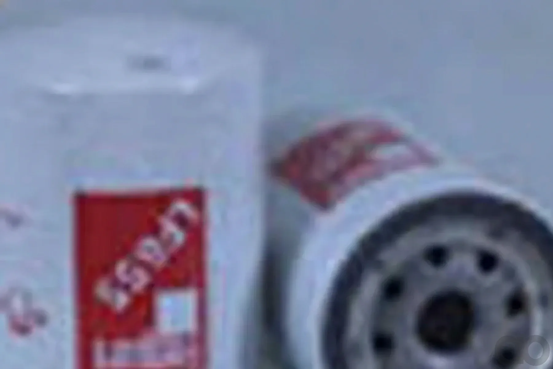 Case IH - LF655J - Engine Oil Filter