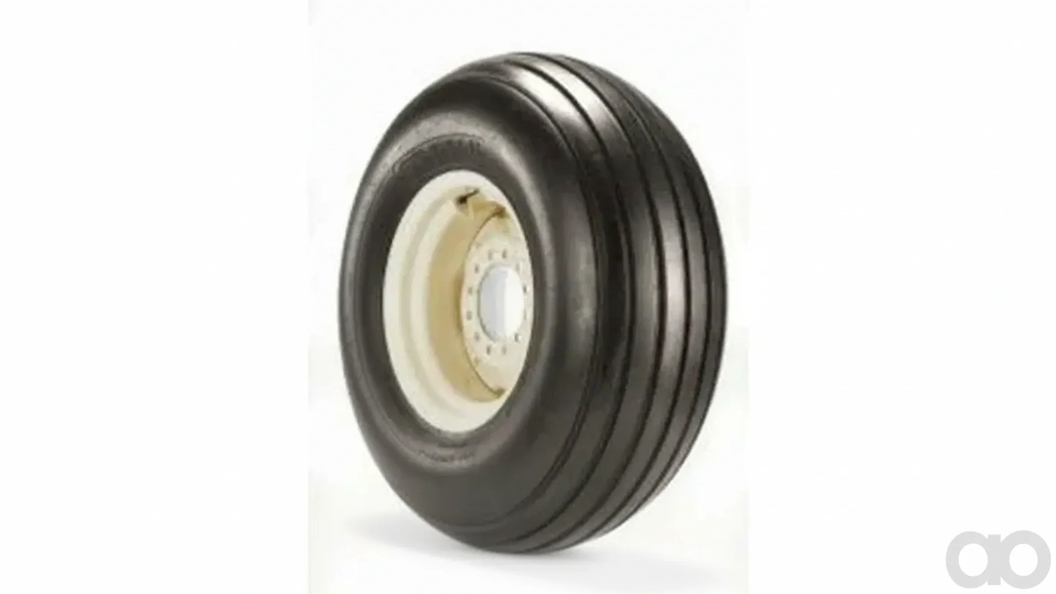 Case IH - TT410318 - Tire