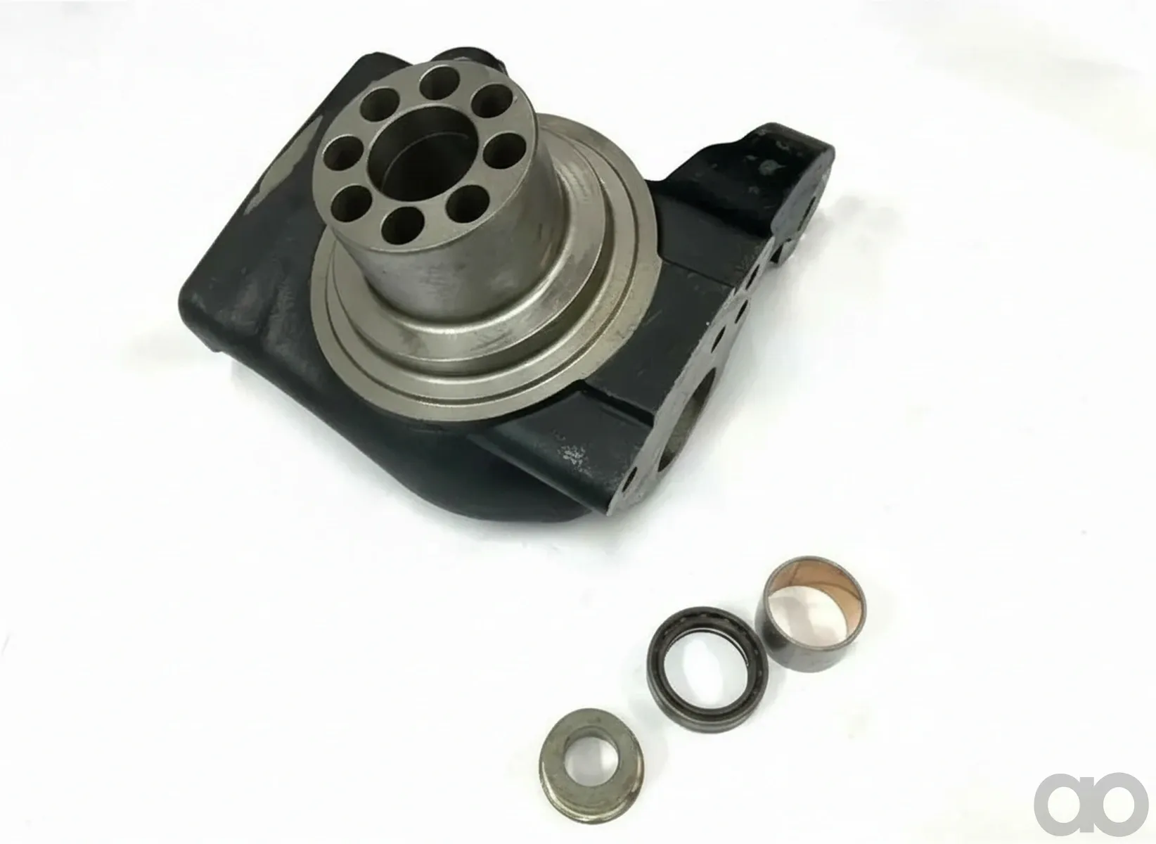 Claas - 0011383600 - Axle Pivot Point