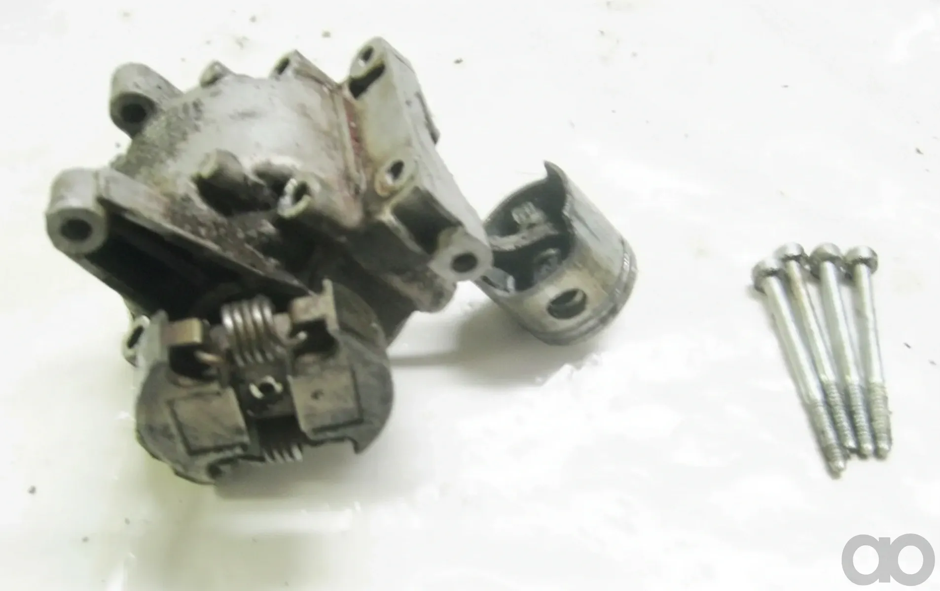 Stihl - 4228-160-2000 - Clutch