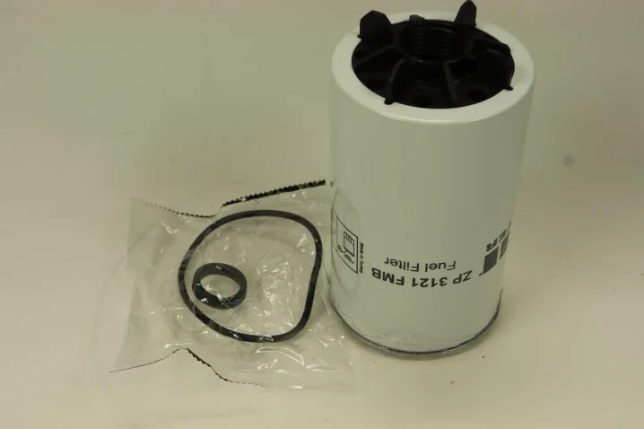 Fil Filter - ZP3121FMB - Fuel filter spin-on