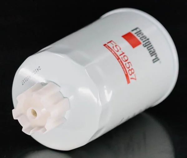 Fleetguard - FS19587 - Fuel filter element