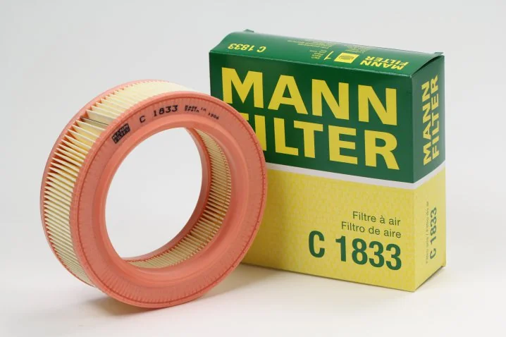 Mann-Filter - C 1833 - Air filter element