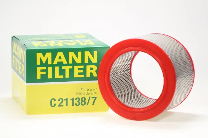 Mann-Filter - C 21 138/7 - Air filter element