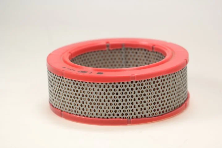 Mann-Filter - C 2263 - Air filter element
