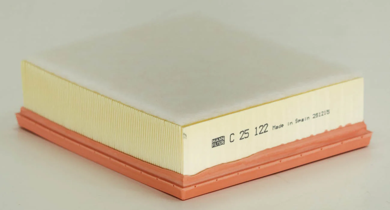 Mann-Filter - C 25 122 - Air filter element