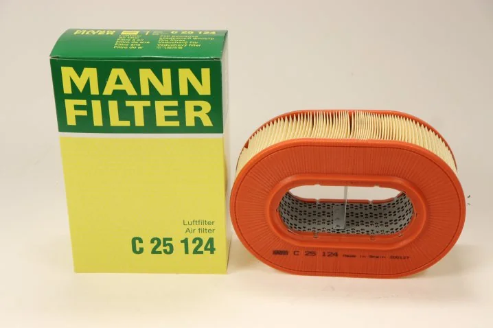 Mann-Filter - C 25 124 - Air filter element