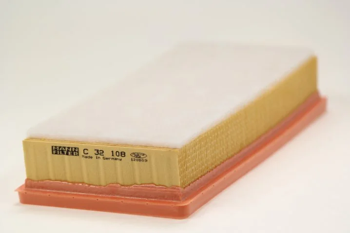 Mann-Filter - C 32 108 - Air filter element