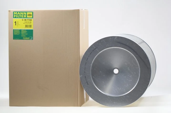 Mann-Filter - C 36 1142 - Air filter element