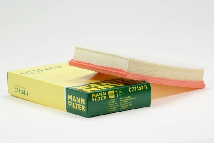 Mann-Filter - C 37 153/1 - Air filter element