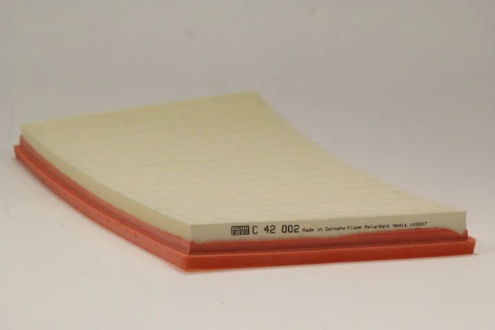 Mann-Filter - C 42 002 - Air filter element