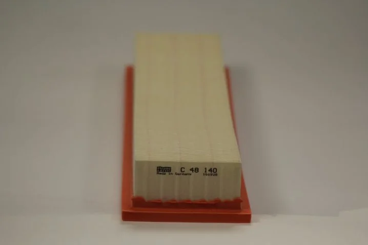 Mann-Filter - C 48 140 - Air filter element