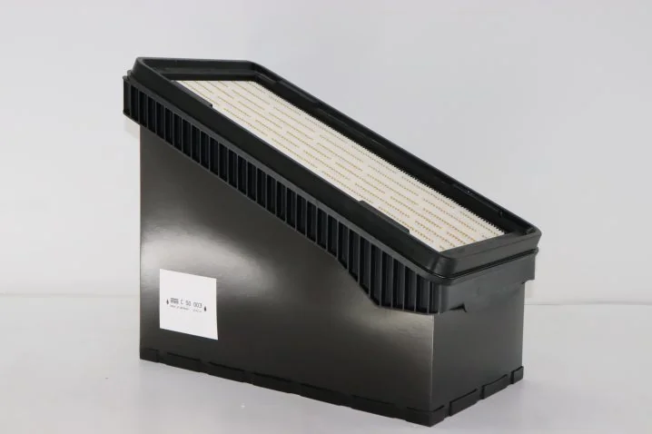 Mann-Filter - C 50 003 - Air filter element (iqoron)