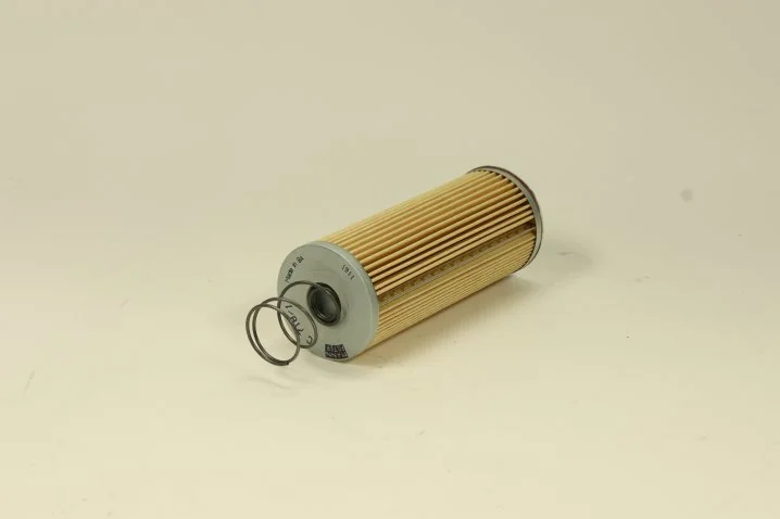 Mann-Filter - C 718/1 - Air filter element