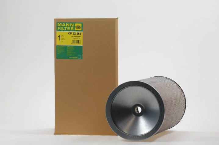 Mann-Filter - CF 22 269 - Air filter element (secondary)
