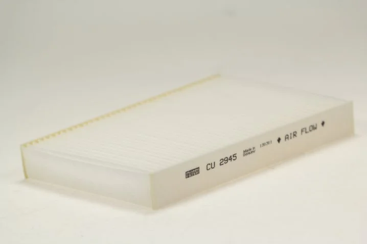 Mann-Filter - CU 2945 - Cabin air filter element