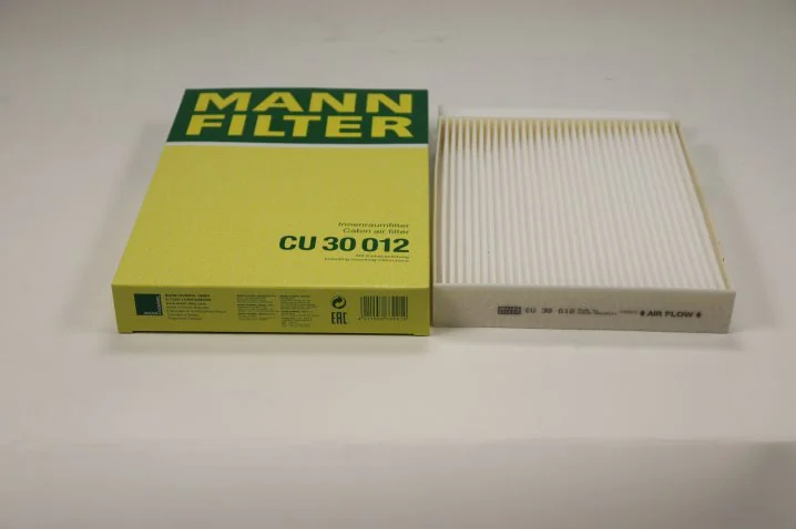 Mann-Filter - CU 30 012 - Cabin air filter element
