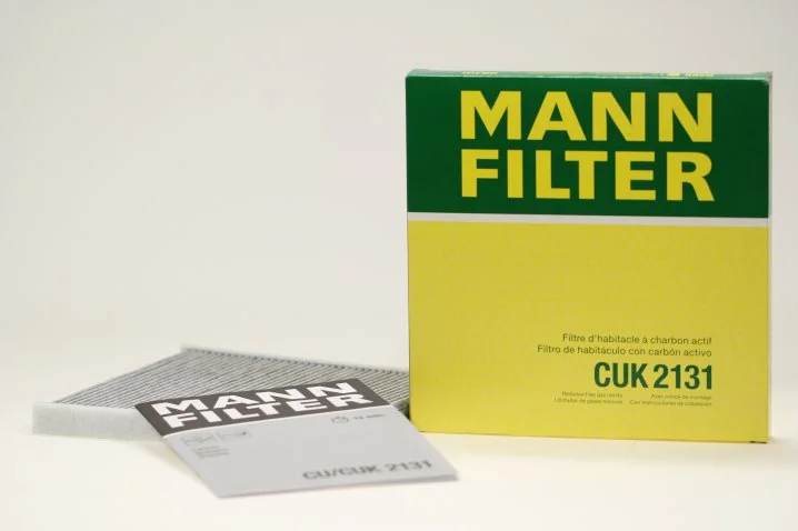 Mann-Filter - CUK 2131 - Cabin air filter (activated carbon)