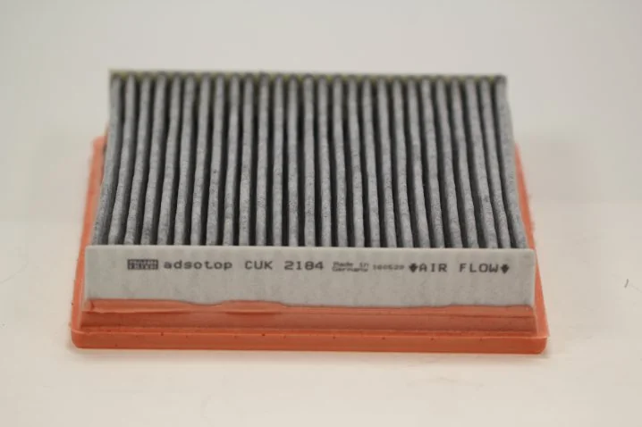 Mann-Filter - CUK 2184 - Cabin air filter (activated carbon)