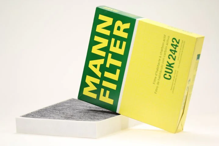 Mann-Filter - CUK 2442 - Cabin air filter (activated carbon)