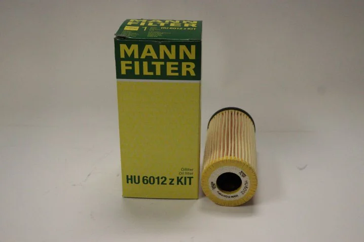 Mann-Filter - HU 6012 z KIT - Oil filter element (service kit)