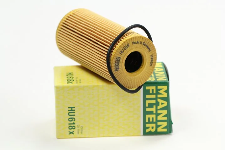 Mann-Filter - HU 618 x - Oil filter element (metal-free)