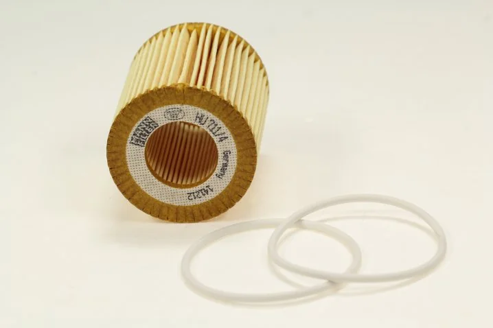 Mann-Filter - HU 711/4 x - Liquid filter