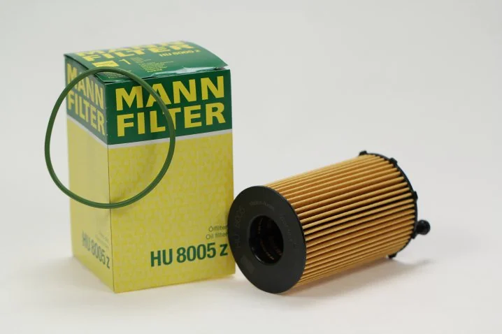 Mann-Filter - HU 8005 z - Liquid filter