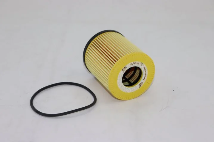 Mann-Filter - HU 816/2 x - Liquid filter