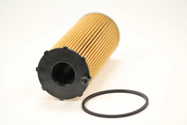 Mann-Filter - HU 831 x - Liquid filter