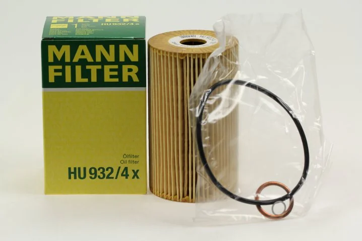 Mann-Filter - HU 932/4 x - Liquid filter
