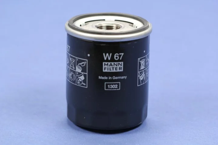 Mann-Filter - W 67 - Oil filter (spin-on)