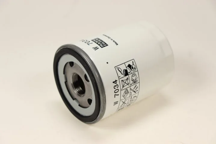 Mann-Filter - W 7034 - Oil filter (spin-on)