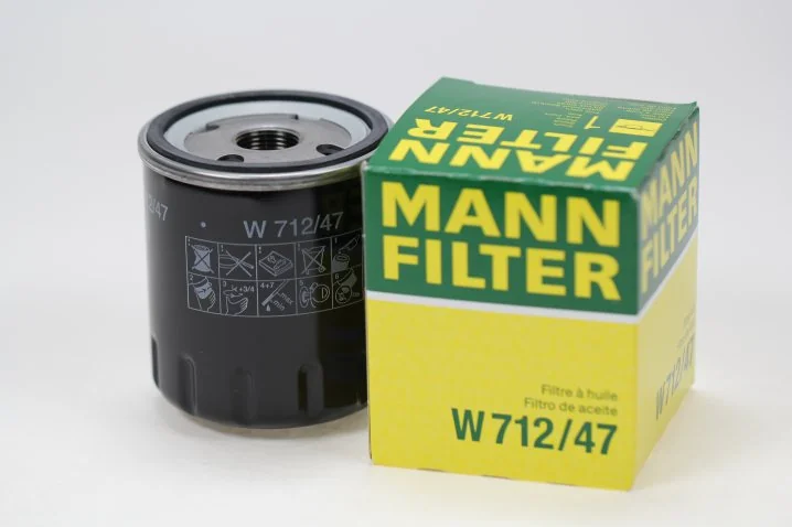 Mann-Filter - W 712/47 - Oil filter (spin-on)
