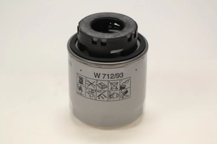 Mann-Filter - W 712/93 - Oil filter (spin-on)