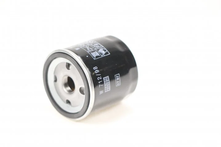 Mann-Filter - W 712/98 - Oil filter (spin-on)